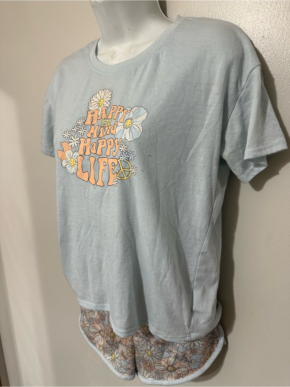 Wonder Nation Girls “Happy Mind Happy Life” Daisy Pajama Set